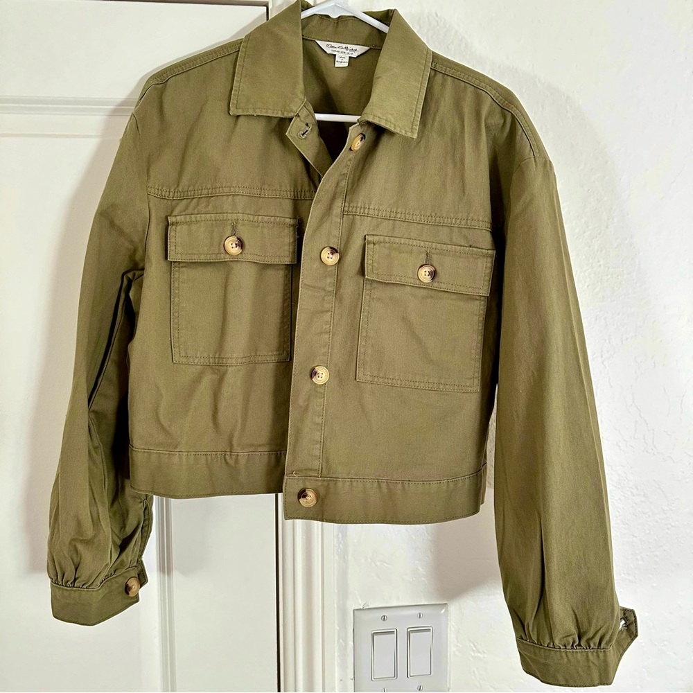 Olive Cropped Shacket - image 4